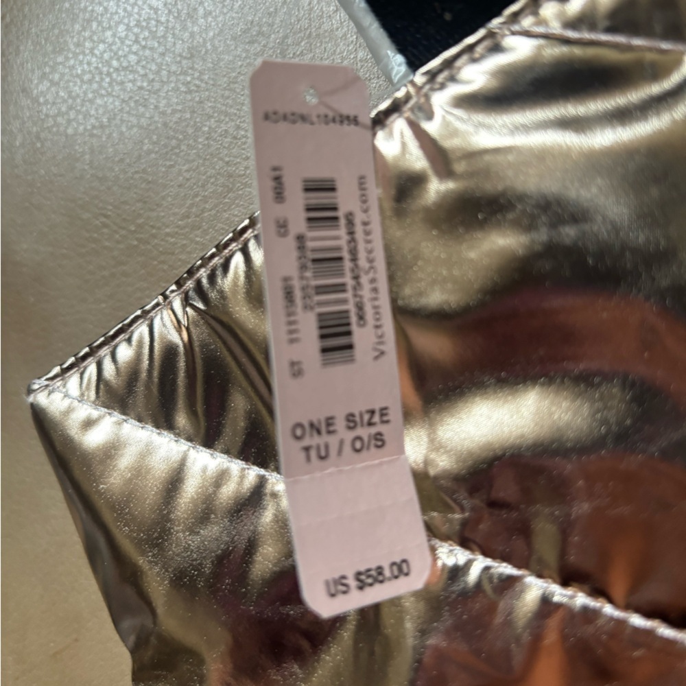 Metallic Quilted Tote Bag - Picture 4 of 4